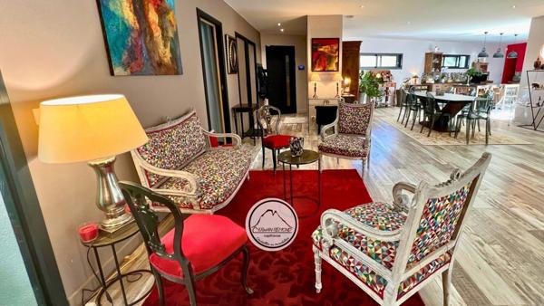 ✨ Vivre le luxe au quotidien, avec vue sur les Pyrénées ✨ Maison à vendre 6 pièces GAN (64)