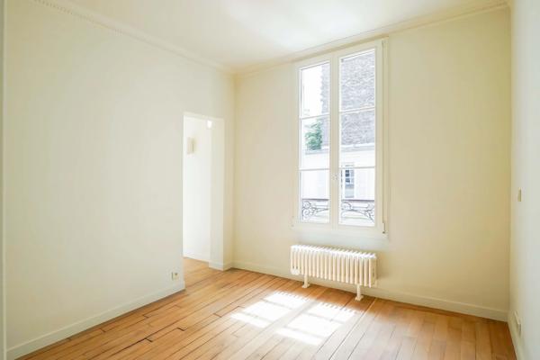 Appartement Paris 9 e - CLICHY / BALLU