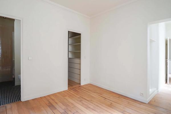 Appartement Paris 9 e - CLICHY / BALLU