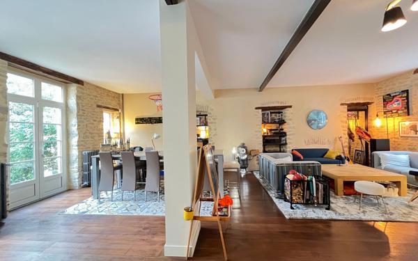 Maison à vendre    14 pièces •  Alençon