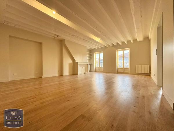 Appartement à louer 3 pièces 91.9m²
