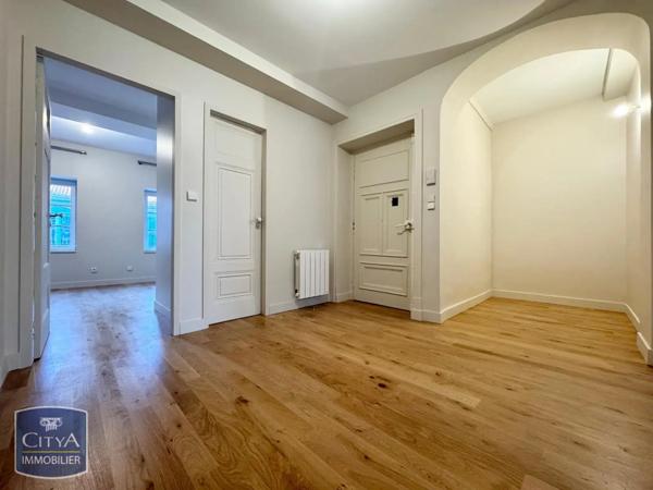 Appartement à louer 3 pièces 91.9m²
