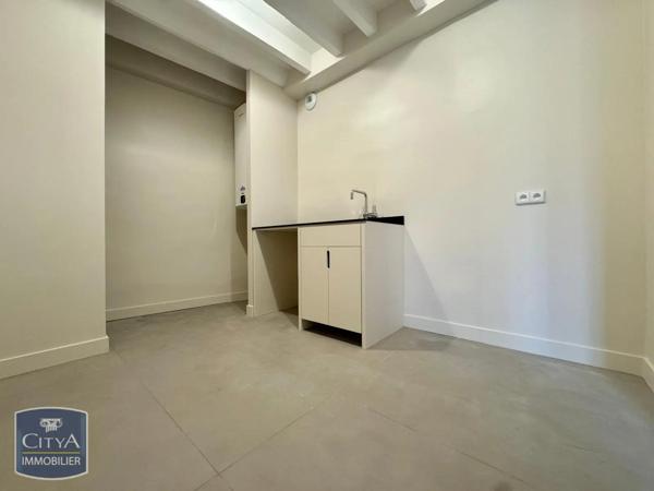 Appartement à louer 3 pièces 91.9m²