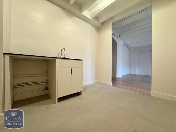 Appartement à louer 3 pièces 91.9m²
