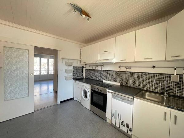 LE PONT-DE-CLAIX - APPARTEMENT T3