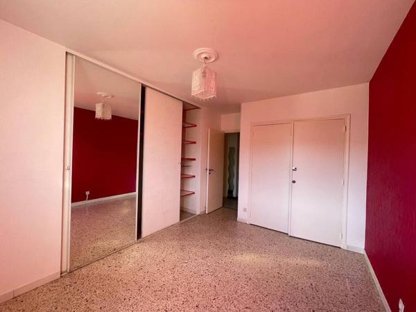 LE PONT-DE-CLAIX - APPARTEMENT T3