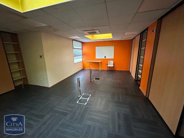 Fonds de commerce à vendre 390m²