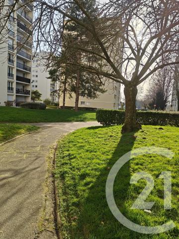 Appartement F4 à vendre  4 pièces - 81 m2 CHILLY MAZARIN - 91