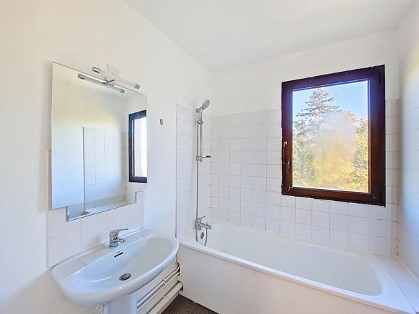 Appartement à louer Merignac : 3 pièces, 72m² avec 2 chambre(s) à 980€ - AJP Immobilier Mérignac