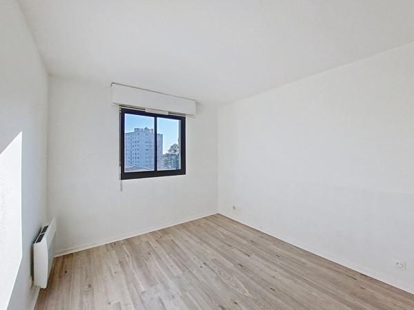 Appartement à louer Merignac : 3 pièces, 72m² avec 2 chambre(s) à 980€ - AJP Immobilier Mérignac