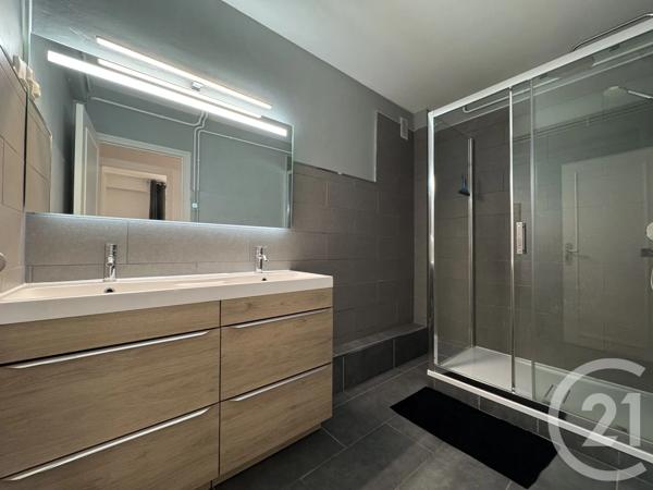 Appartement T5 à vendre  5 pièces - 116,80 m 2   LIMOGES  - 87