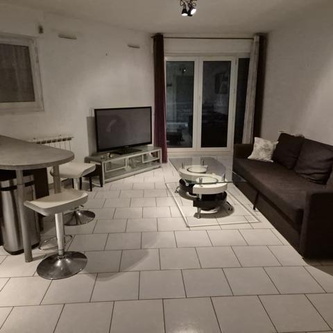 Marseille (13006) T2 LODI CASTELLANE