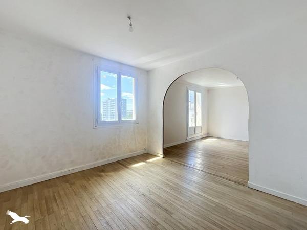 Appartement à vendre 119 260 € Saint-Herblain 4 p 68 m² DPE E