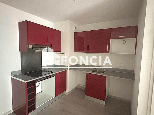 Location Appartement 2 pièces 47.78 m² - RUE LUCIEN FAURE Bordeaux 33000