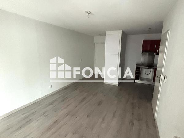 Location Appartement 2 pièces 47.78 m² - RUE LUCIEN FAURE Bordeaux 33000