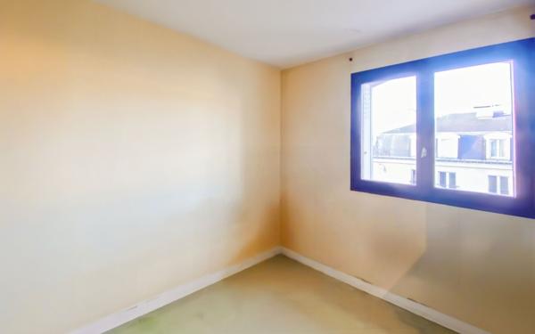 Appartement à vendre    4 pièces • 96,06 m2 Versailles