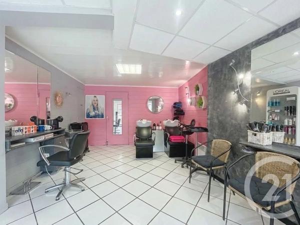 à vendre  84 m 2   ST MACLOU  - 27
