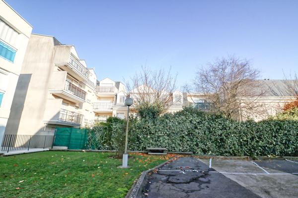 Appartement Antony 3 pièces 71.59 m² - 2 chambres - Balcon - Parking - ANTONY