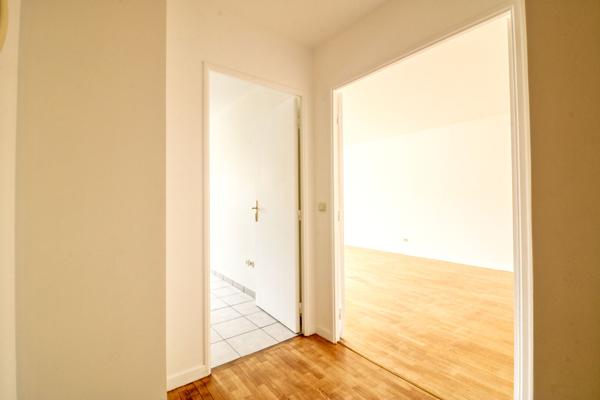 Appartement Antony 3 pièces 71.59 m² - 2 chambres - Balcon - Parking - ANTONY