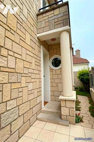 BELLE MAISON DE CARACTERE