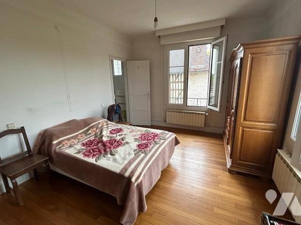 BELLE MAISON DE CARACTERE