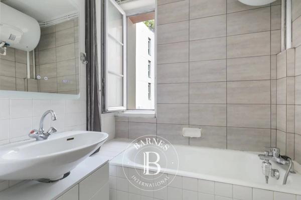 Paris 16ème, Appartement  26 m² à vendre