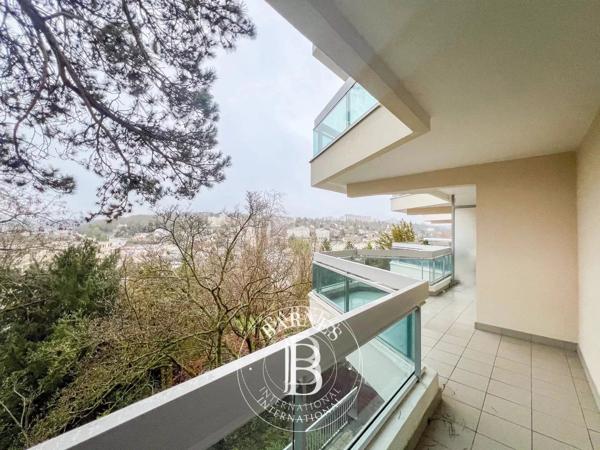 Saint-Germain-en-Laye, Appartement 3 Chambres -  93 m² à vendre