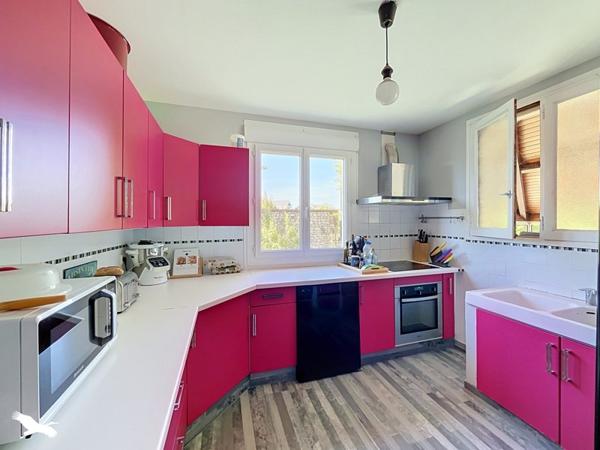 Maison à vendre 254 880 € Sainte-Maure-de-Touraine 6 p 150 m² DPE D