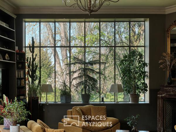 Maison de caractère en coeur de ville avec jardin et dépendances