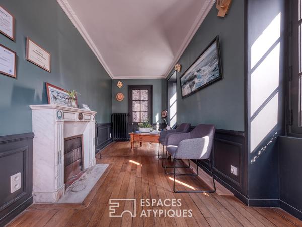 Maison de caractère en coeur de ville avec jardin et dépendances
