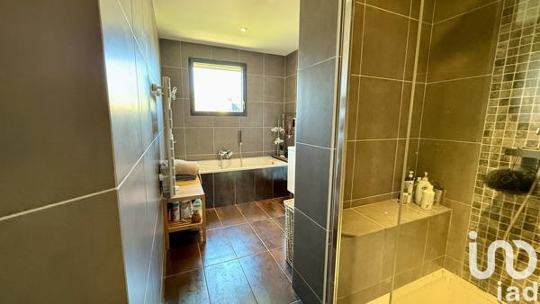 Immeuble à vendre 245 m² Camors