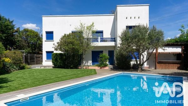 Maison à vendre 7 pièces 215 m² Cugnaux