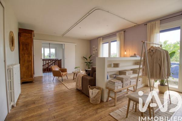 Maison à vendre 7 pièces 215 m² Cugnaux