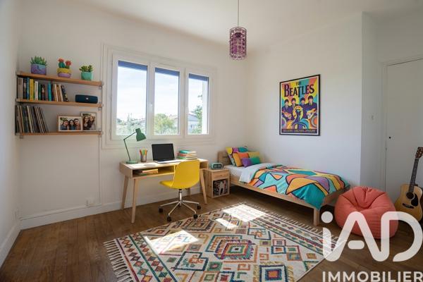 Maison à vendre 7 pièces 215 m² Cugnaux