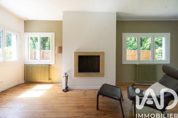 Maison à vendre 7 pièces 215 m² Cugnaux