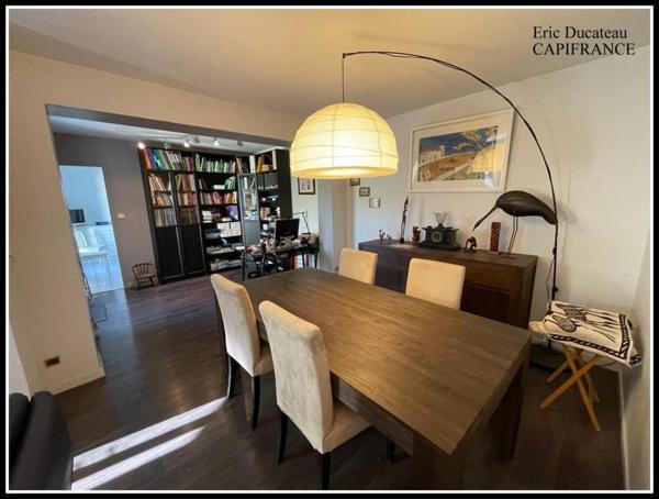 Canejan bourg Dpt 33610, à vendre maison P6, piscine, panneaux photovoltaique