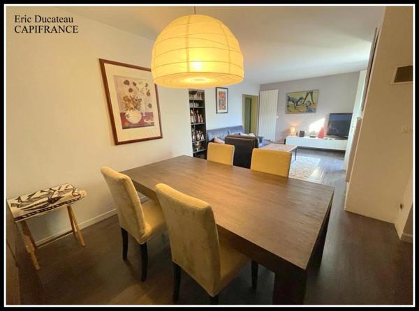 Canejan bourg Dpt 33610, à vendre maison P6, piscine, panneaux photovoltaique