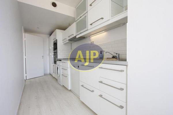 Location appartement Paris 15eme : 2 815 € - AJP Immobilier Paris 15 - Agence Grenelle
