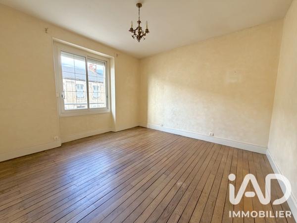 Maison à vendre 7 pièces 150 m² Saint-Amand-Montrond