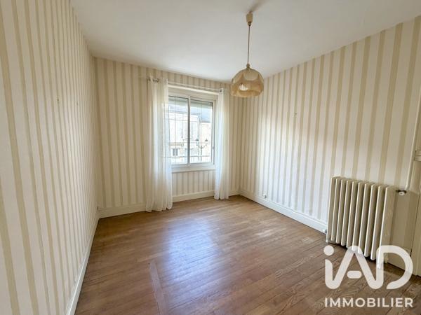 Maison à vendre 7 pièces 150 m² Saint-Amand-Montrond