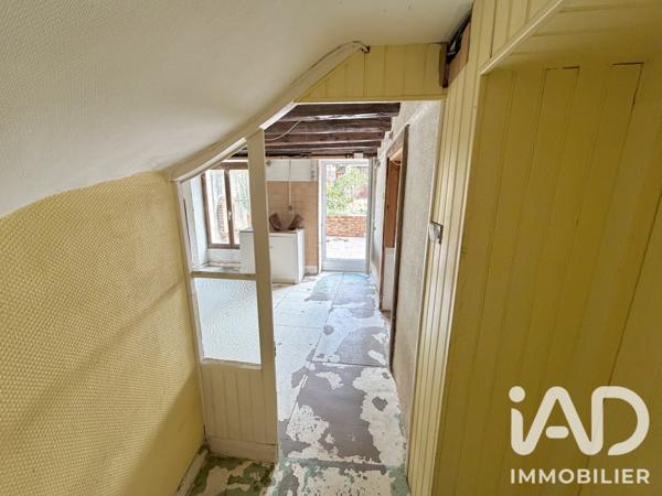 Maison à vendre 7 pièces 150 m² Saint-Amand-Montrond