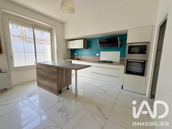 Maison à vendre 7 pièces 150 m² Saint-Amand-Montrond