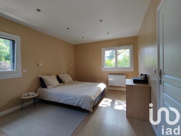 Maison à vendre 6 pièces 132 m² Les Mureaux