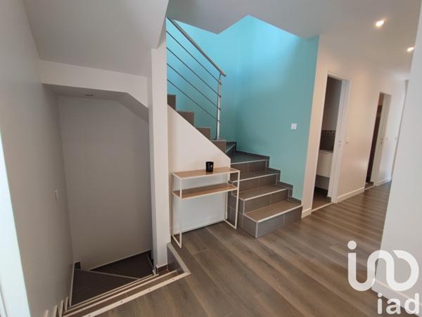 Maison à vendre 6 pièces 132 m² Les Mureaux