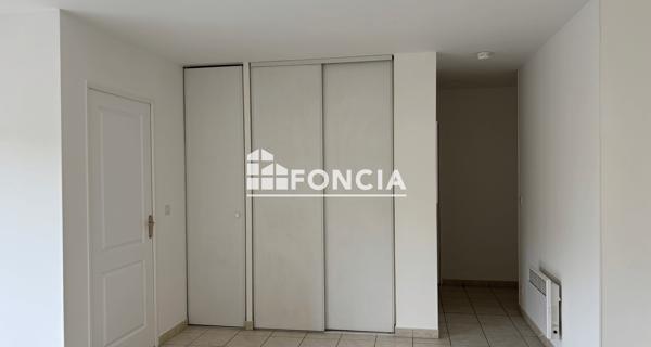 Location Appartement 2 pièces 43.6 m² - ÉTampes 91150