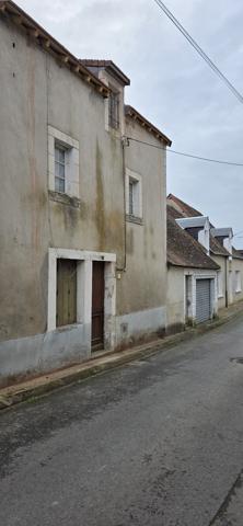 Maison à rénover à RIVARENNES (36800)