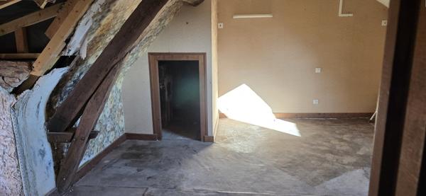 Maison à rénover à RIVARENNES (36800)