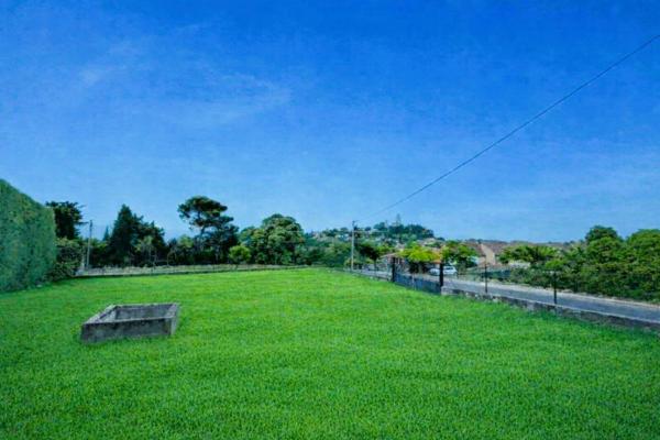 Terrain constructible 730 m² à vendre à Reillanne 04110  Luberon  110 000