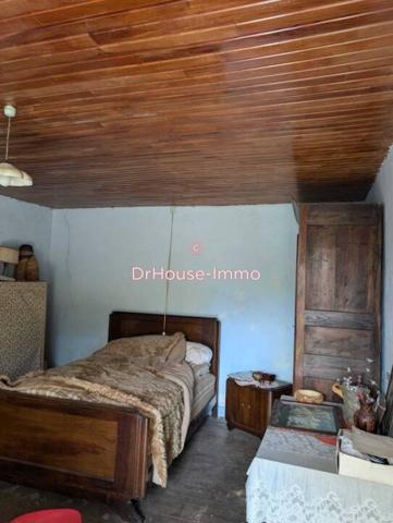 Maison à vendre 10 pièces de 250 m²