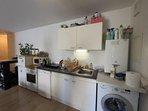 Appartement T2 à louer - 45 m² (réf : 563193)